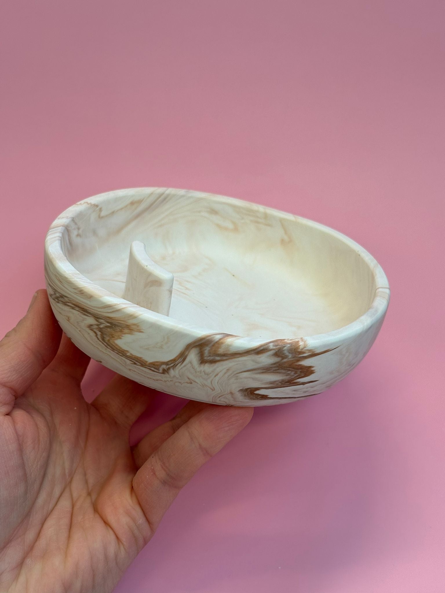 Podstawka pod Palo Santo – marmurek z jesmonite 13 cm